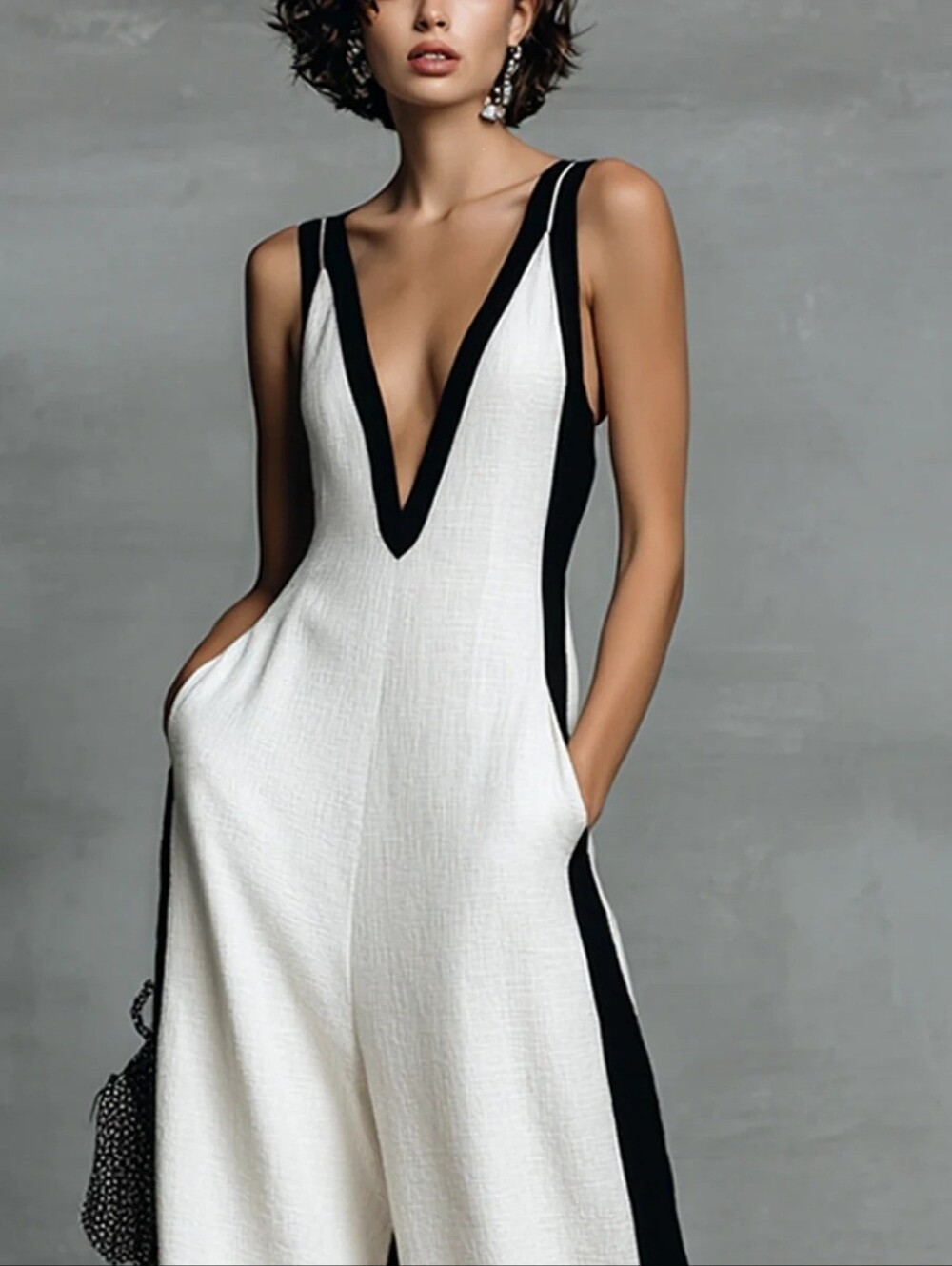 Women's Ivory V-Neck Wide-Leg Jumpsuit with Black Side Panels - Picture 3 of 9